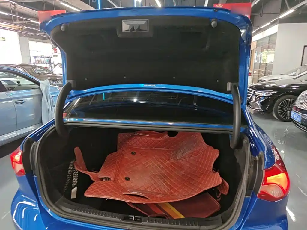 Ford Focus — миниатюра 19