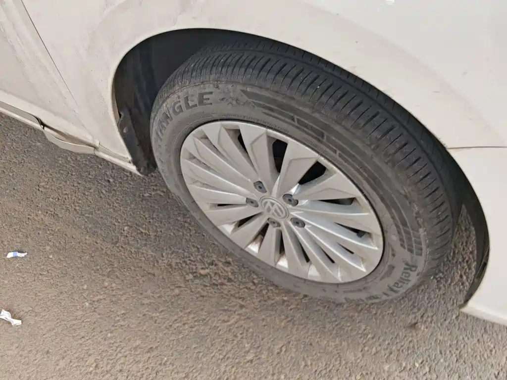 Volkswagen Lavida — миниатюра 24