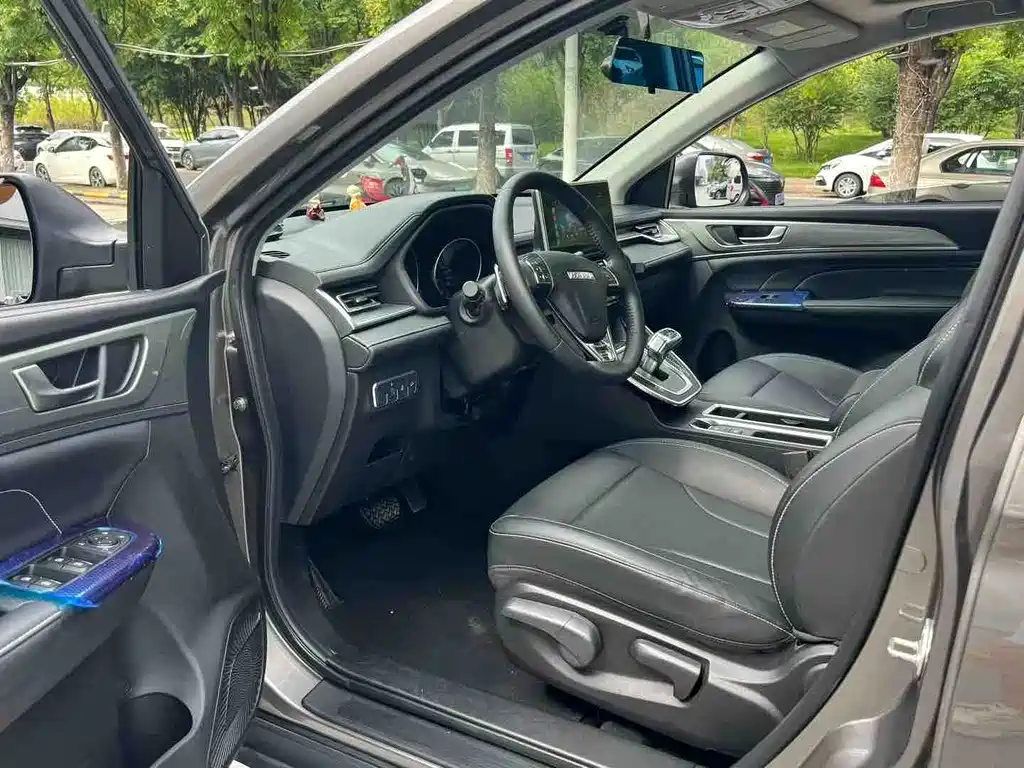 Haval M6 — миниатюра 4