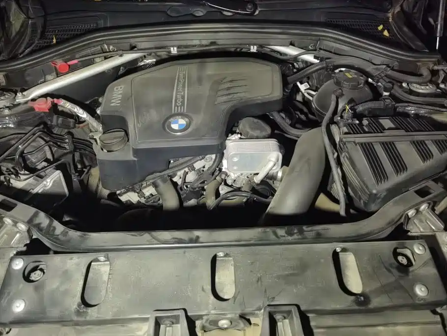 BMW X4 — миниатюра 10