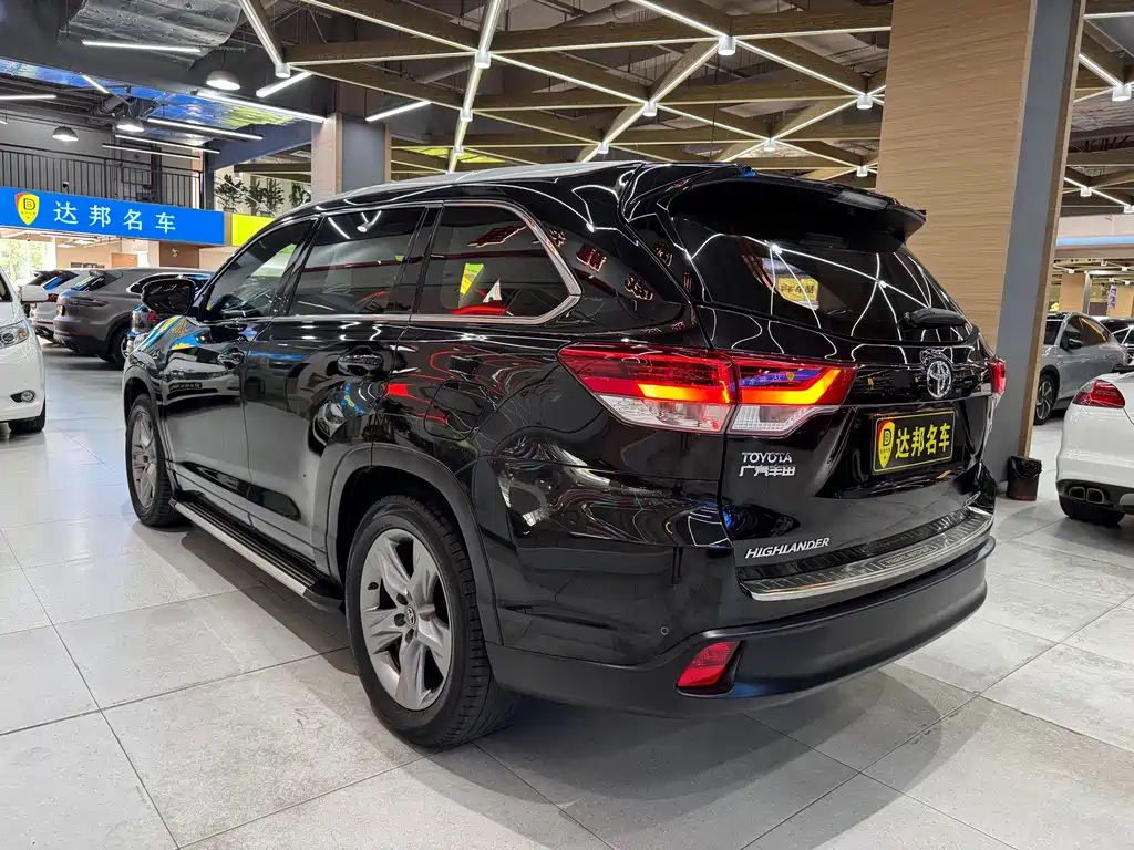 Toyota Highlander — миниатюра 15