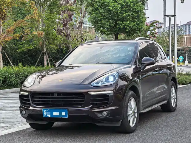 PORSCHE CAYENNE 2017