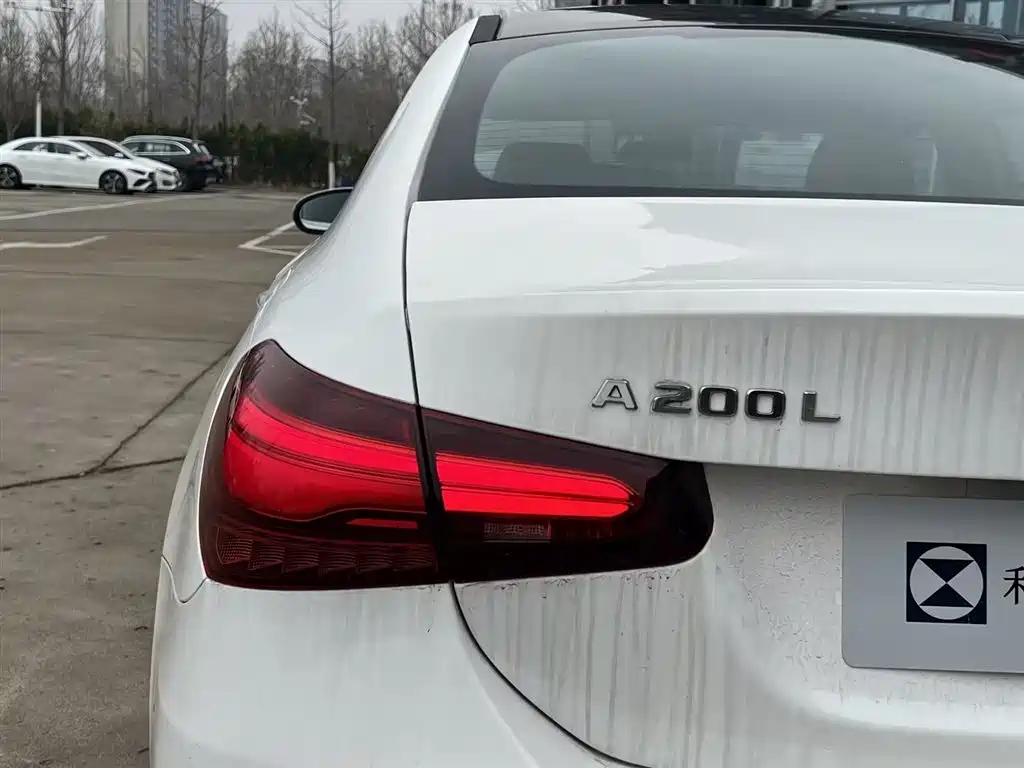 MERCEDES-BENZ A CLASS