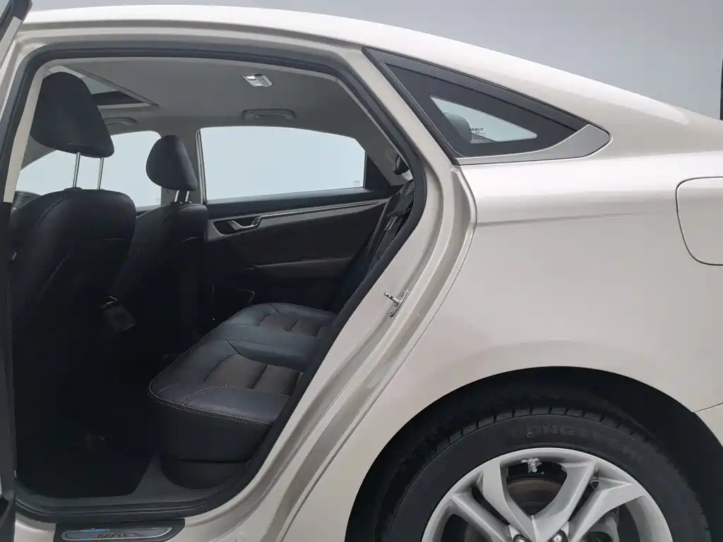 Geely Emgrand GL — миниатюра 15