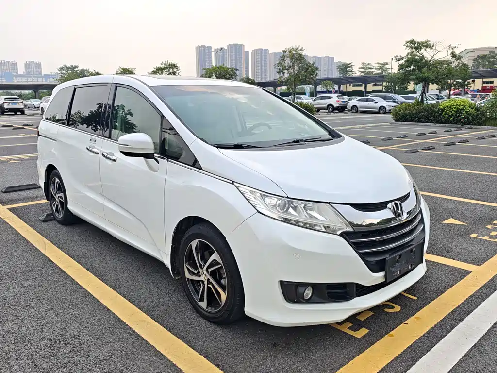 Honda Odyssey — миниатюра 3