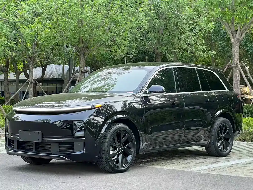 Li Auto Li L8 2023