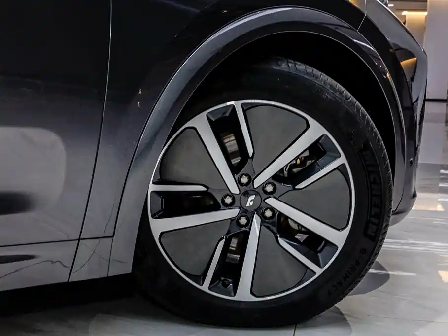 Li Auto Li L7 — миниатюра 27