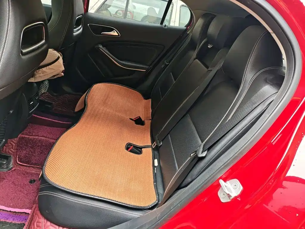 Mercedes-Benz GLA — миниатюра 17