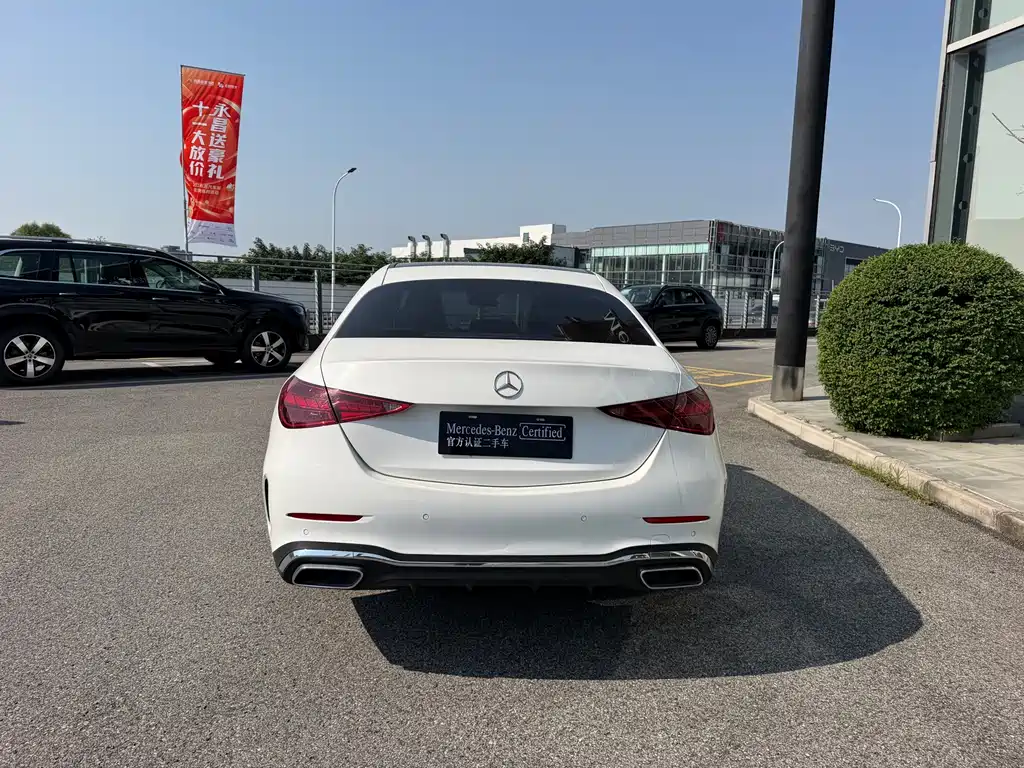 Mercedes-Benz C-Class 2023 — фото 17