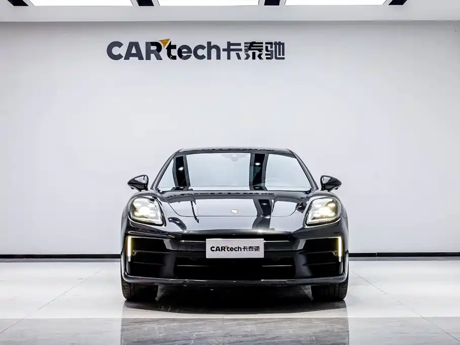 Porsche Panamera — миниатюра 2
