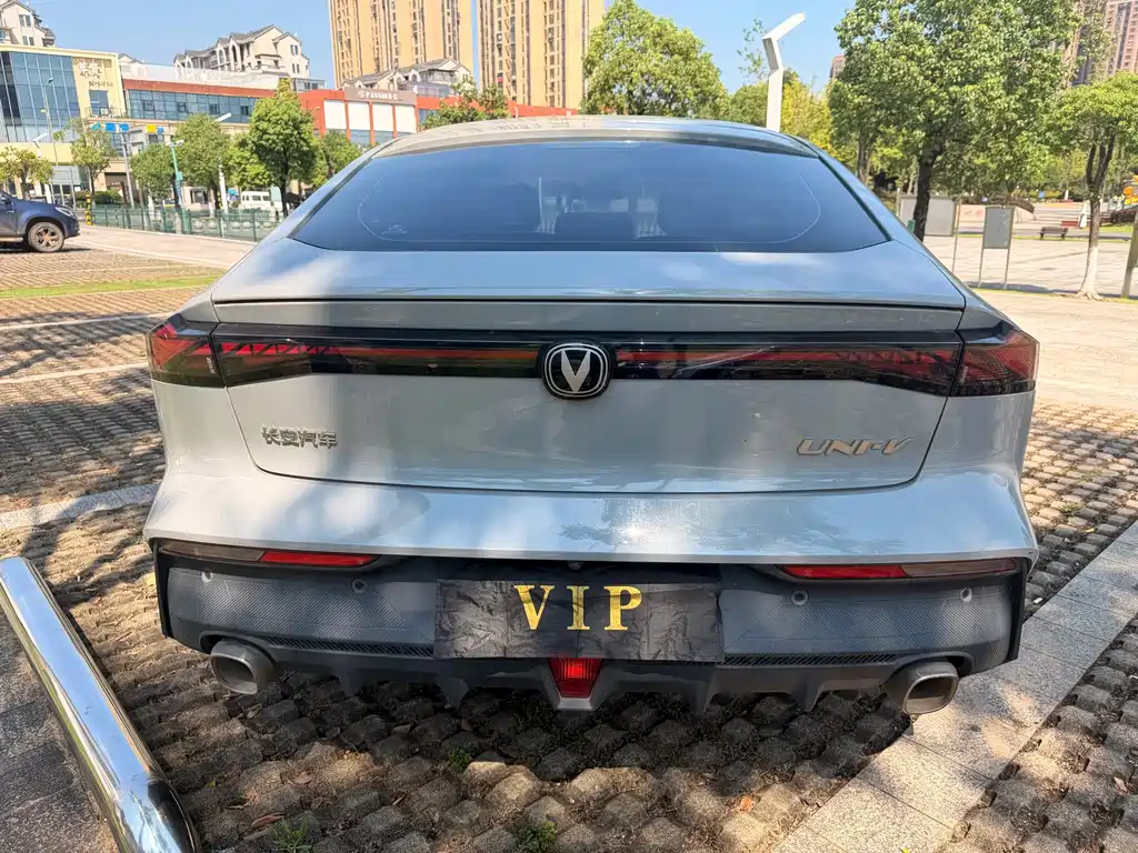 Changan UNI-V — миниатюра 6