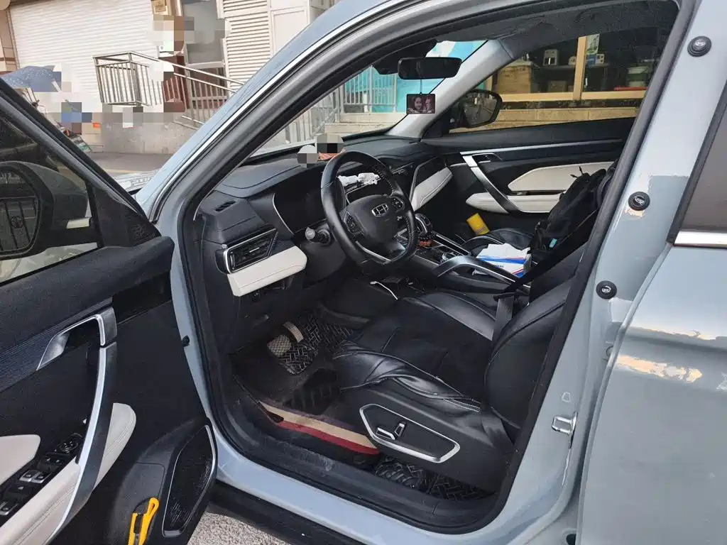 Geely Boyue — миниатюра 17