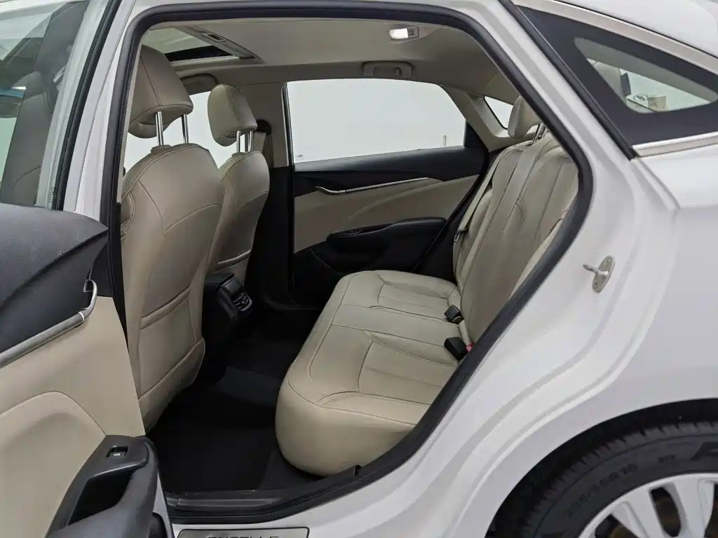 Buick Excelle — миниатюра 15