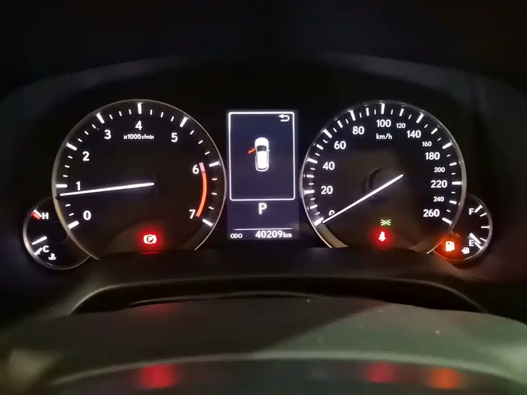 Lexus RX — миниатюра 12