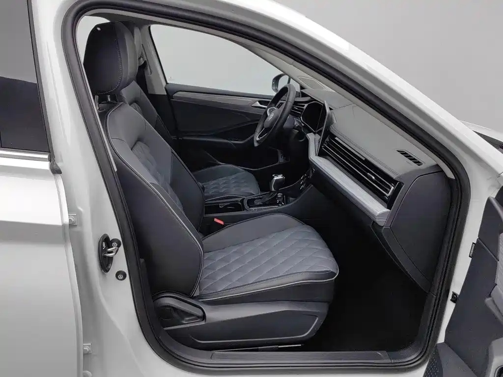 Volkswagen Sagitar — миниатюра 23