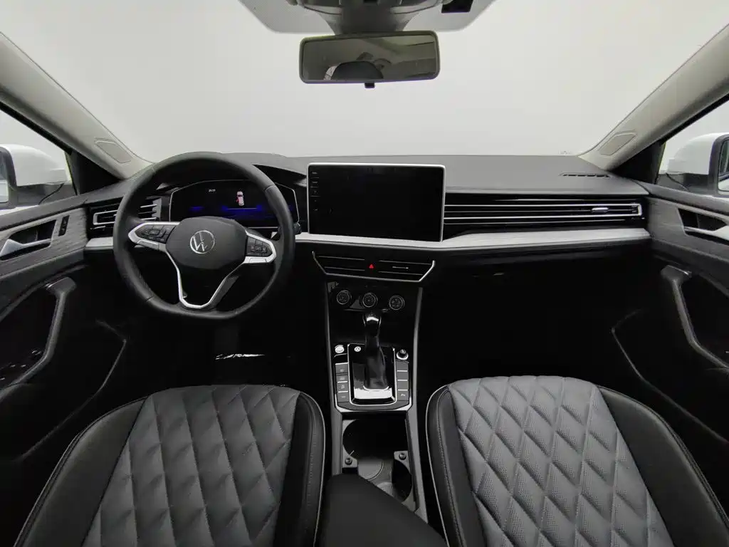 Volkswagen Sagitar — миниатюра 5