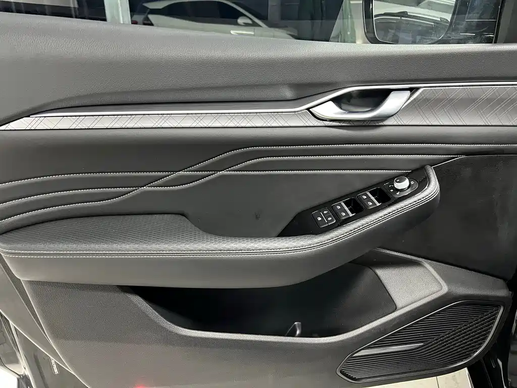 GEELY AUTOMOBILE XINGRUI