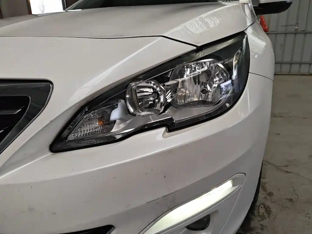 Peugeot 408 — миниатюра 24