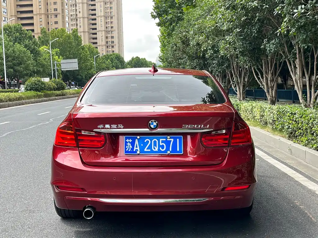 BMW 3 Series — миниатюра 4