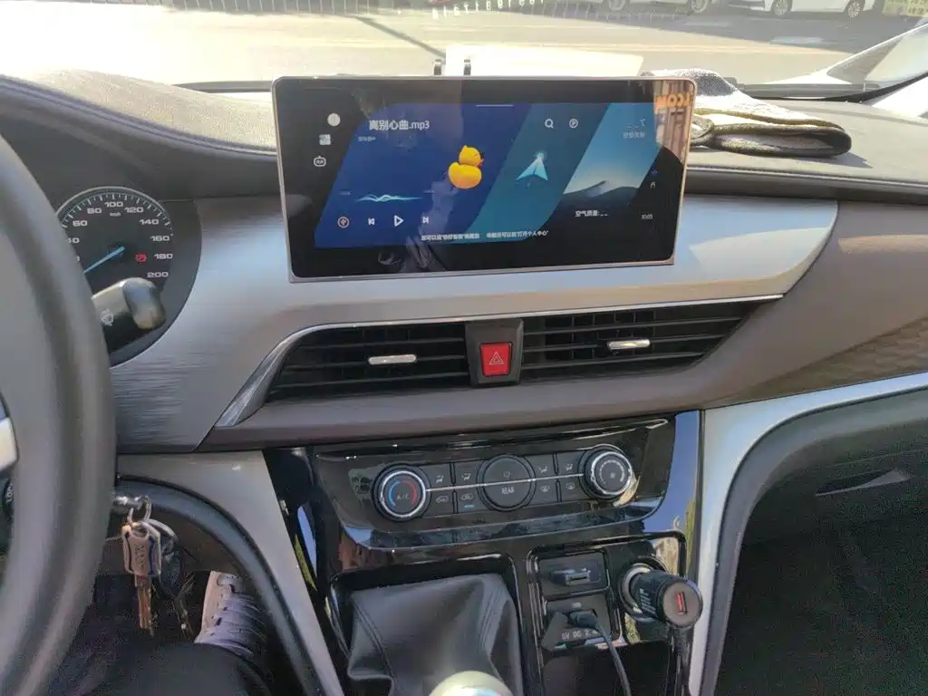 JAC Refine Refine M3 — миниатюра 9