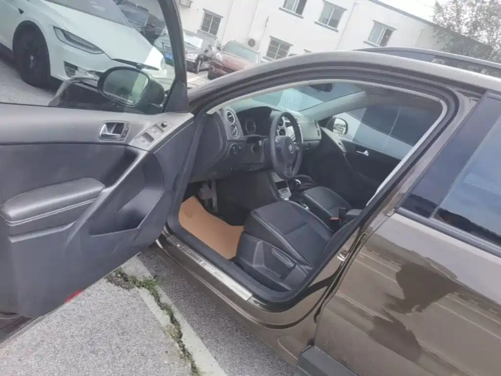 Volkswagen Tiguan — миниатюра 16