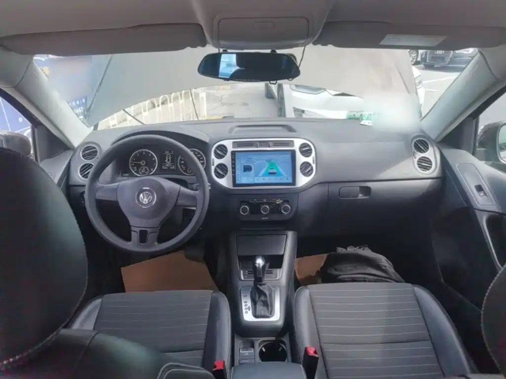 Volkswagen Tiguan — миниатюра 10