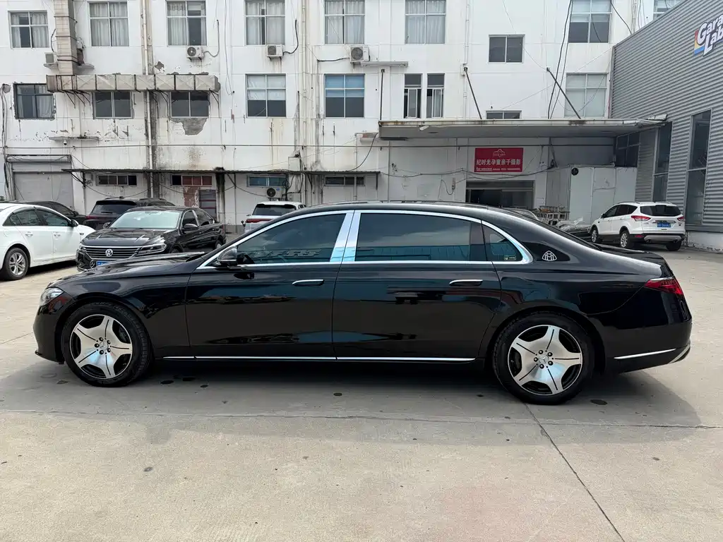 Mercedes-Benz S-Class — миниатюра 4