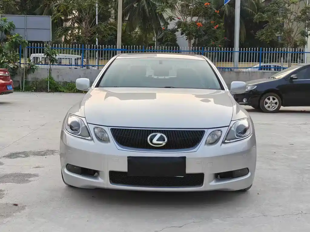 Lexus GS — миниатюра 2