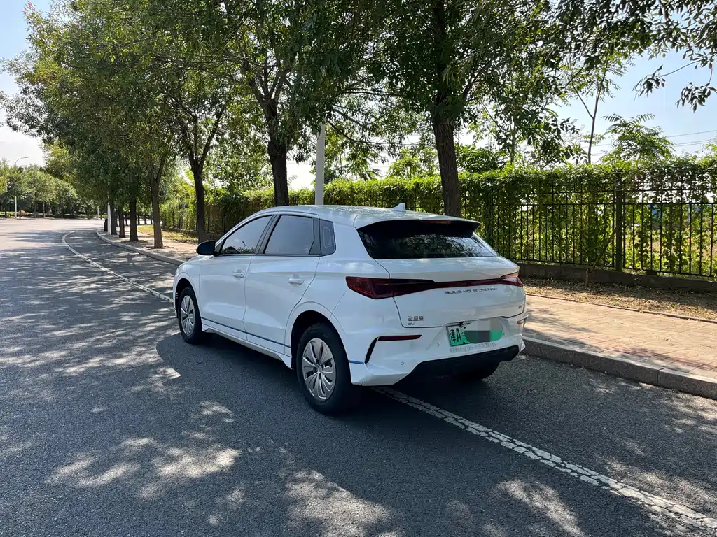 BYD e2 — миниатюра 3