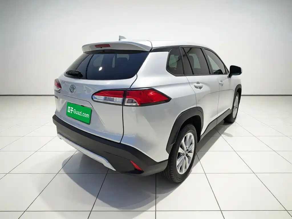 Toyota Corolla Cross — миниатюра 4