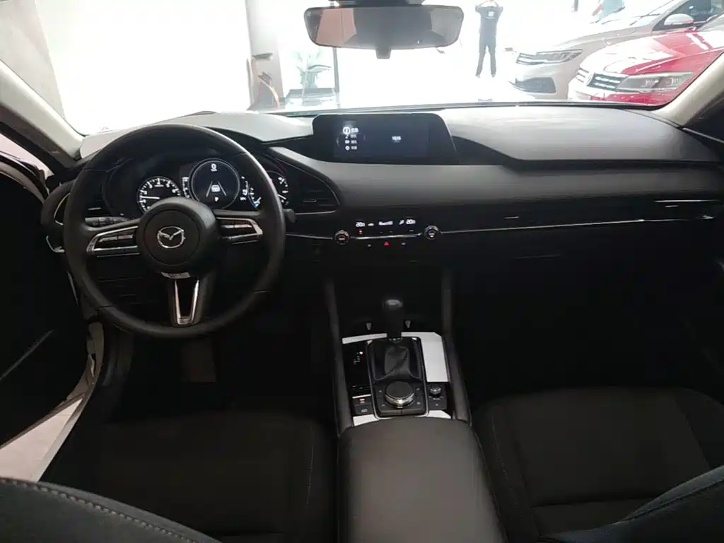 Mazda 3 Axela — миниатюра 10