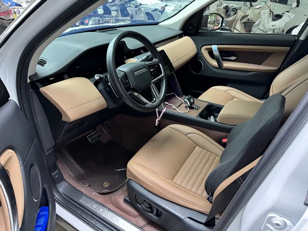 Land Rover Discovery Sport — миниатюра 3