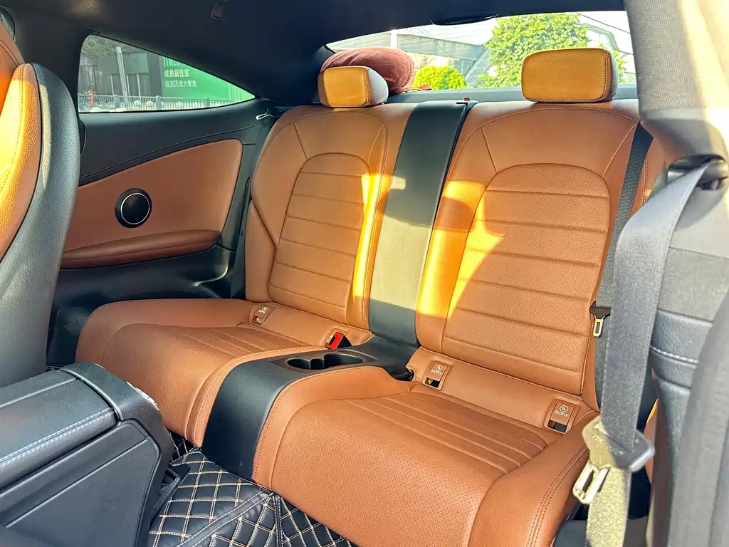 Mercedes-Benz C-Class (Import) — миниатюра 6