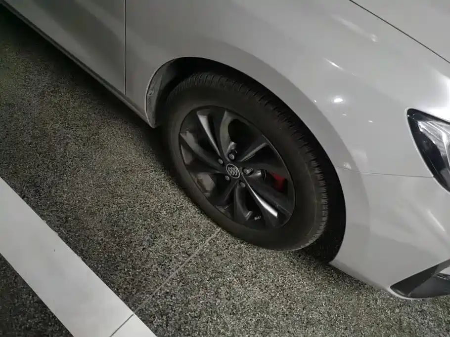 Buick Verano — миниатюра 6