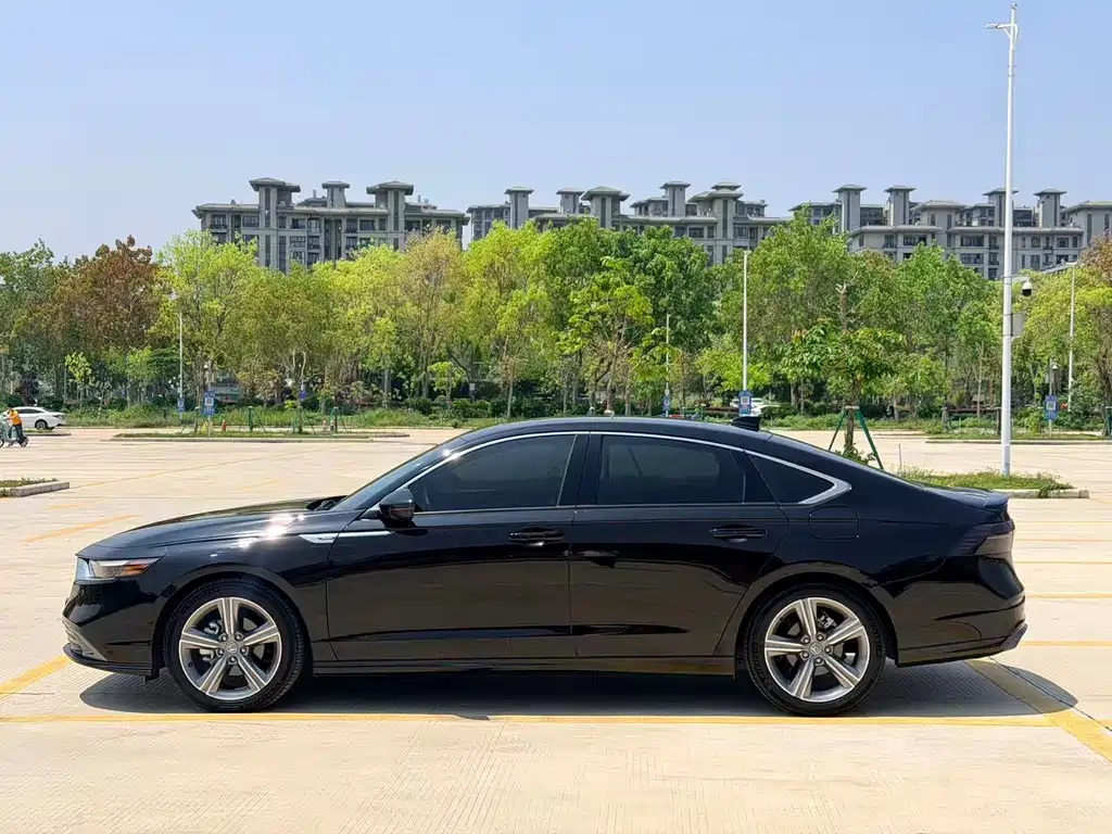 Honda Accord 2023 260TURBO