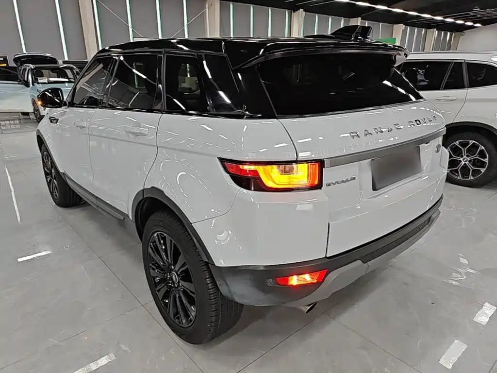 Land Rover Evoque — миниатюра 5