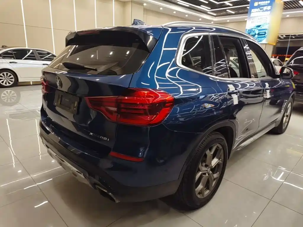 BMW X3 — миниатюра 7