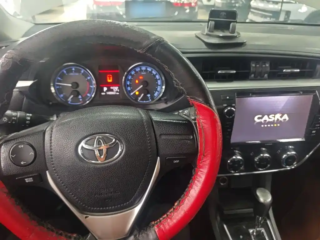 Toyota Corolla — миниатюра 11