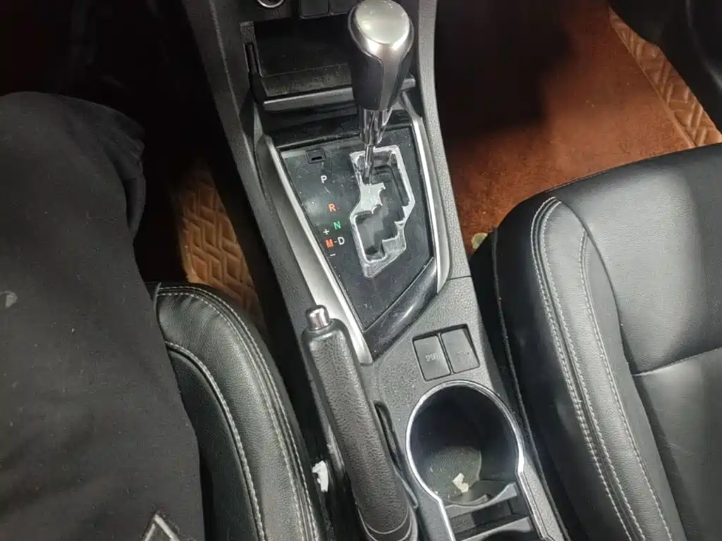 Toyota Corolla — миниатюра 14