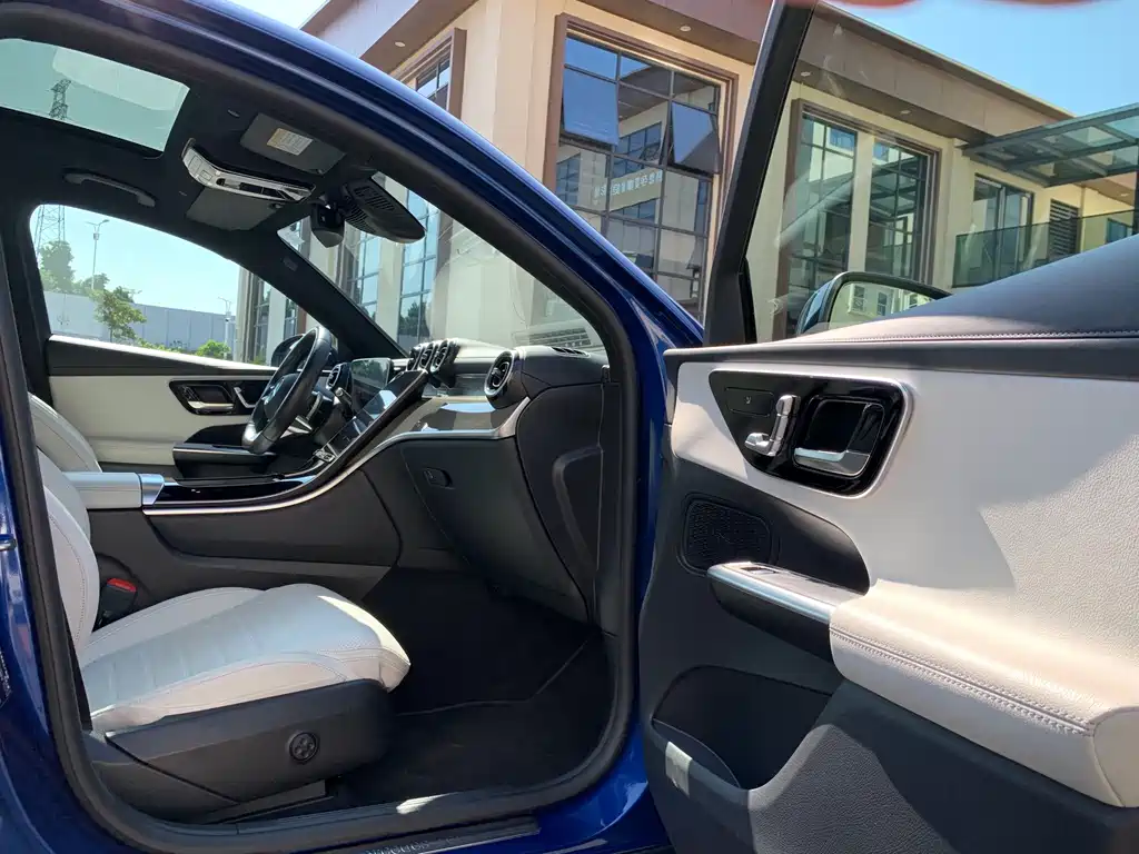 Mercedes-Benz GLC Coupe — миниатюра 16