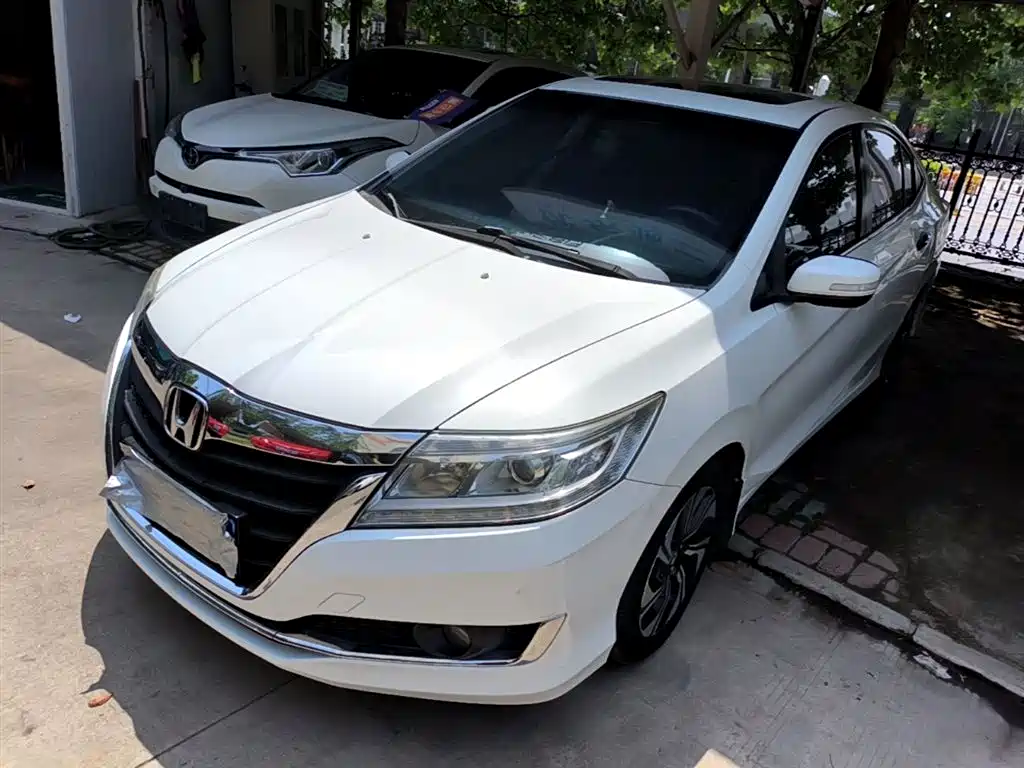 Honda Crider 2016