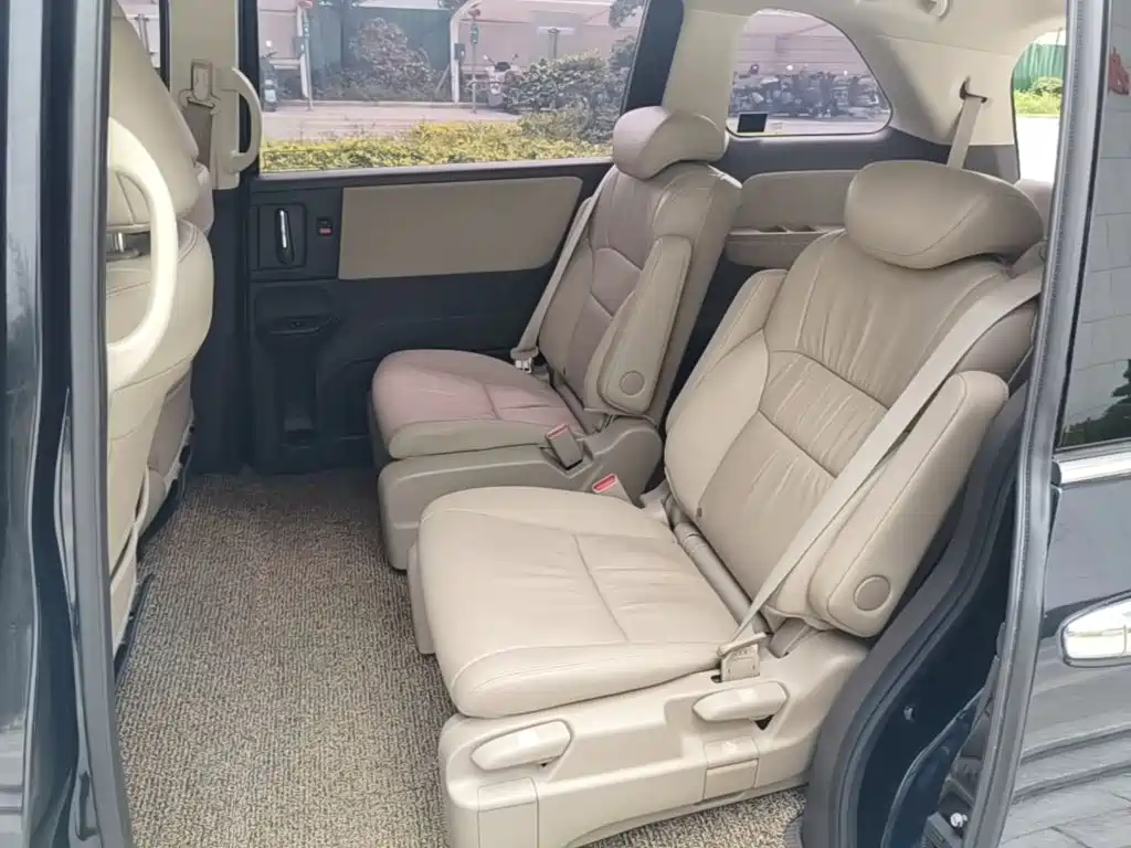 Honda Odyssey — миниатюра 17