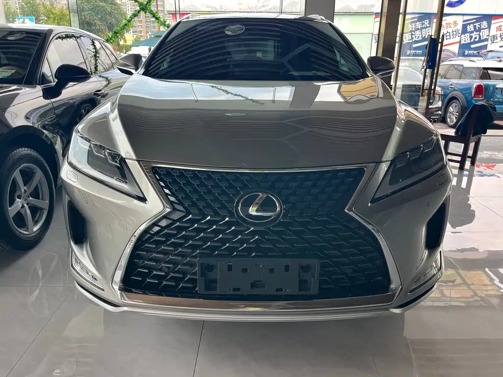 Lexus RX — миниатюра 2