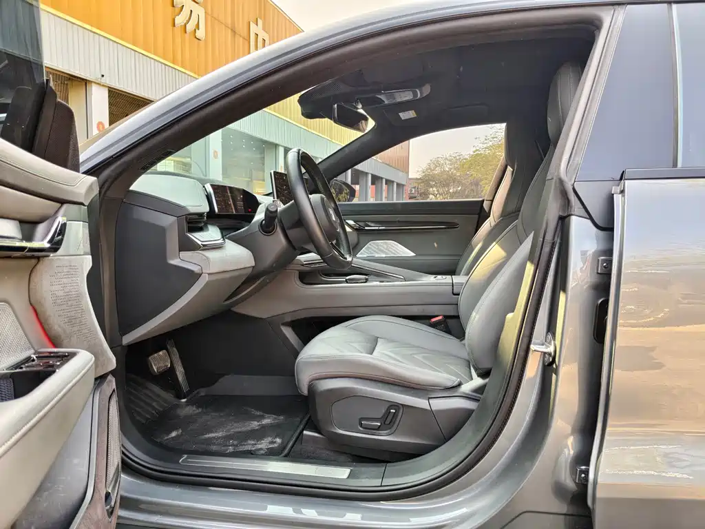 ZEEKR EXTREME KRYPTON 001