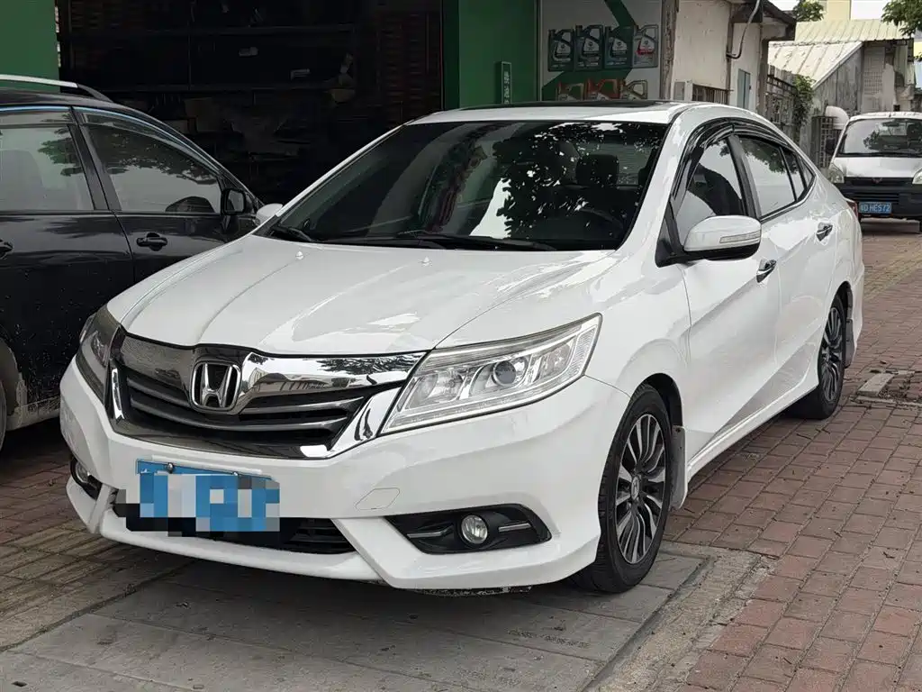 Honda Crider 2014