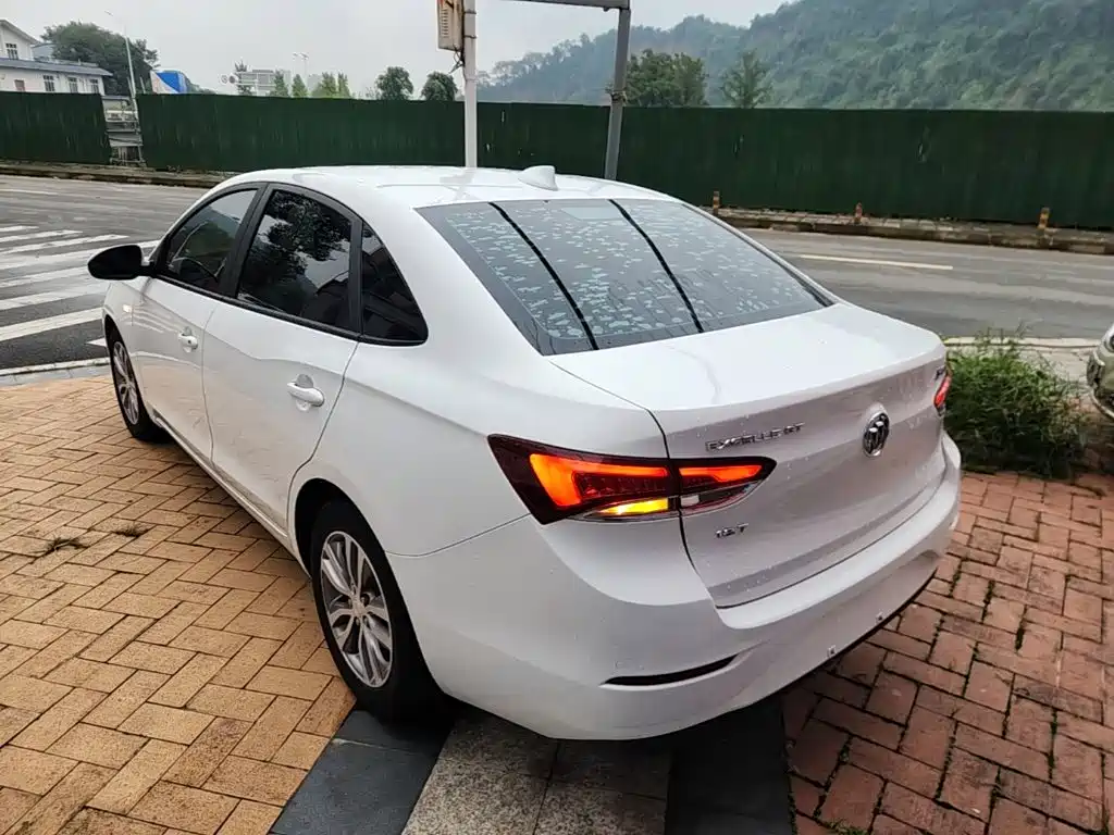 Buick Excelle — миниатюра 5