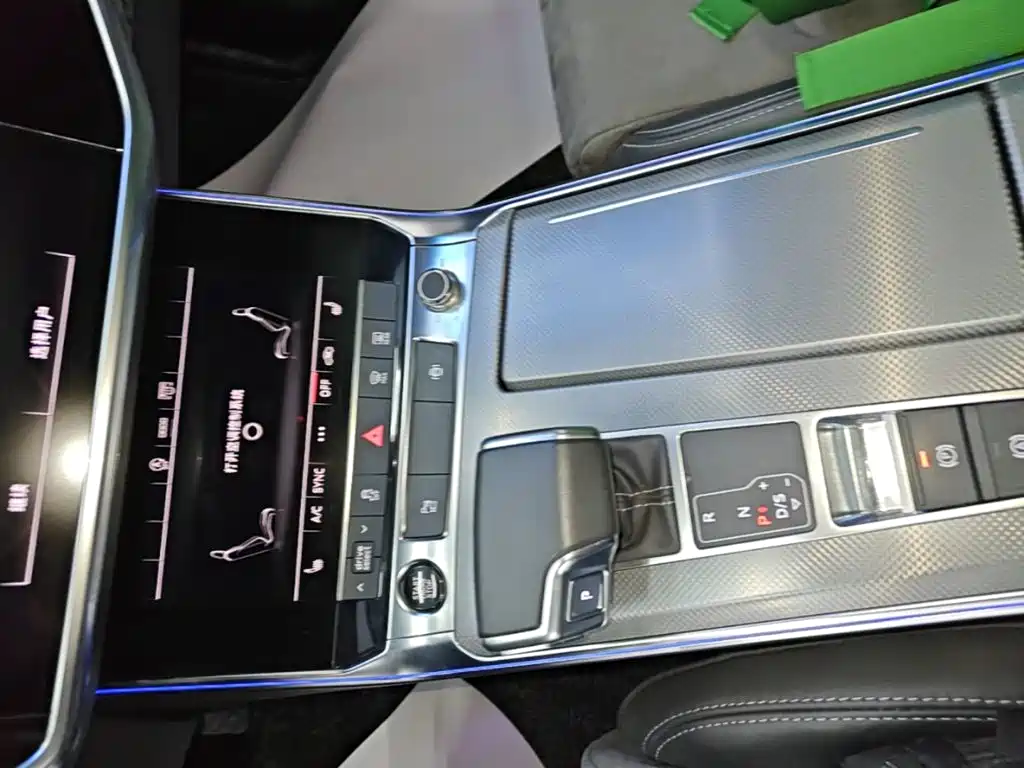 Audi A6L — миниатюра 14