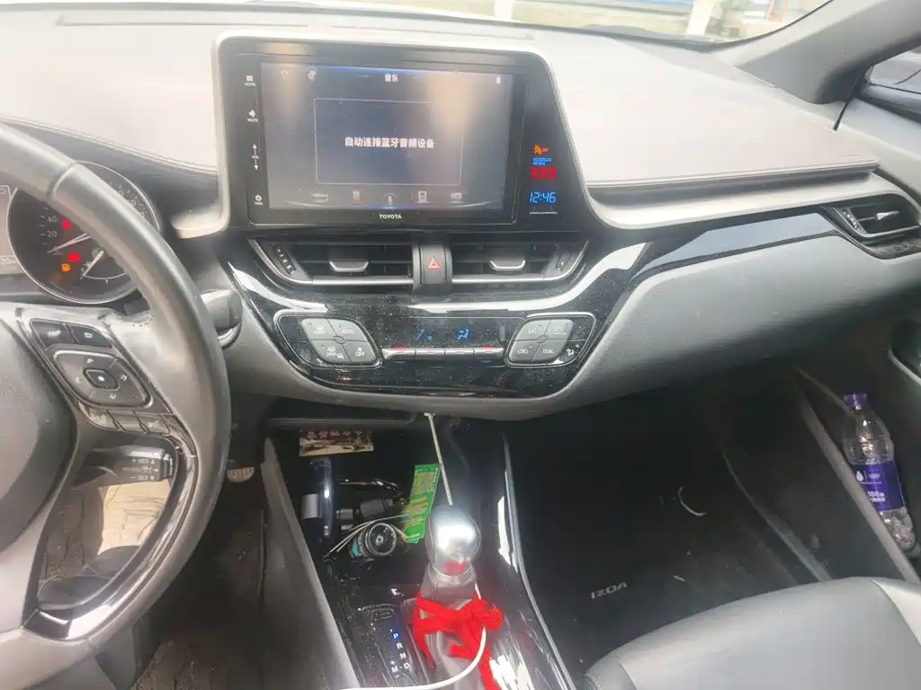 Toyota IZOA — миниатюра 6