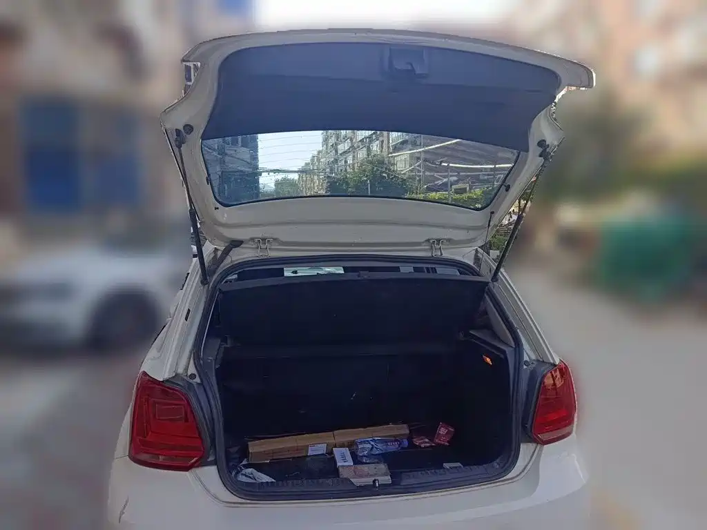 Volkswagen Polo — миниатюра 20