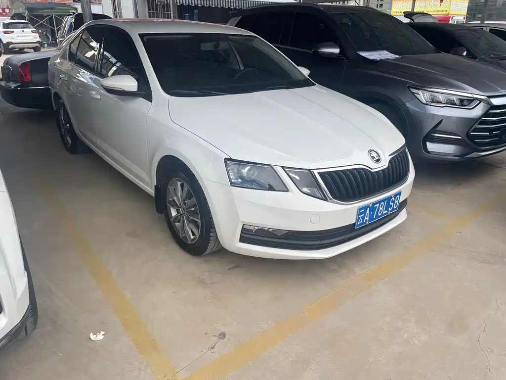 SKODA OCTAVIA